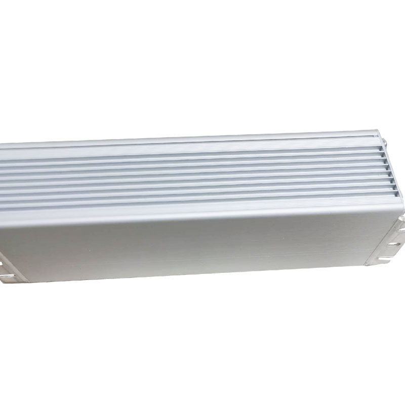 Năng lượng điện từ đèn LED mà không thấm được